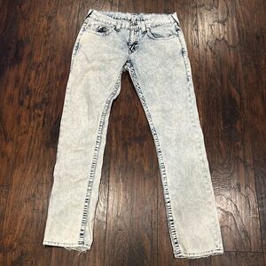 True Religion Ricky Skinny size 33/34 in EUC made in Mexico 100% Cotton